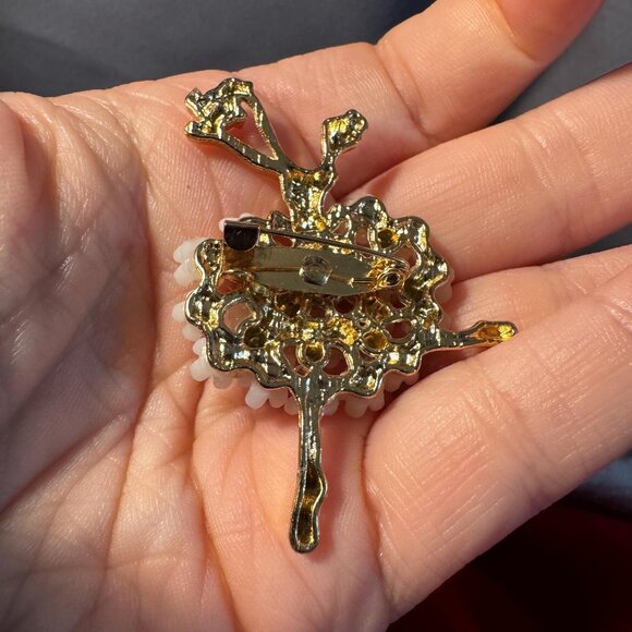 Vintage Rhinestone Ballerina Brooch – Gold Tone Skirt, Dancing Stones, 2" Tall - Picture 3 of 4